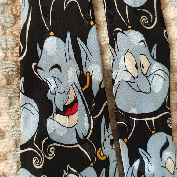 VINTAGE SUPER RARE GENIE silk tie from ALADDIN. 4" Mickey Inc. Circa 1990s - Picture 12 of 13